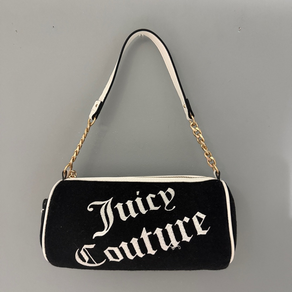 Juicy couture barrel bag